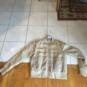Lululemon non stop bomber size 10
